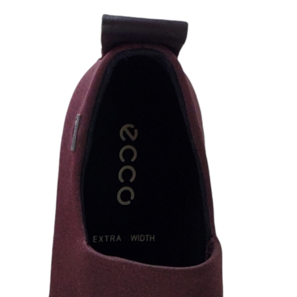 New Ecco the soft 7 gore tex waterproofslip on sneakers burgundy extra width - Picture 12 of 14